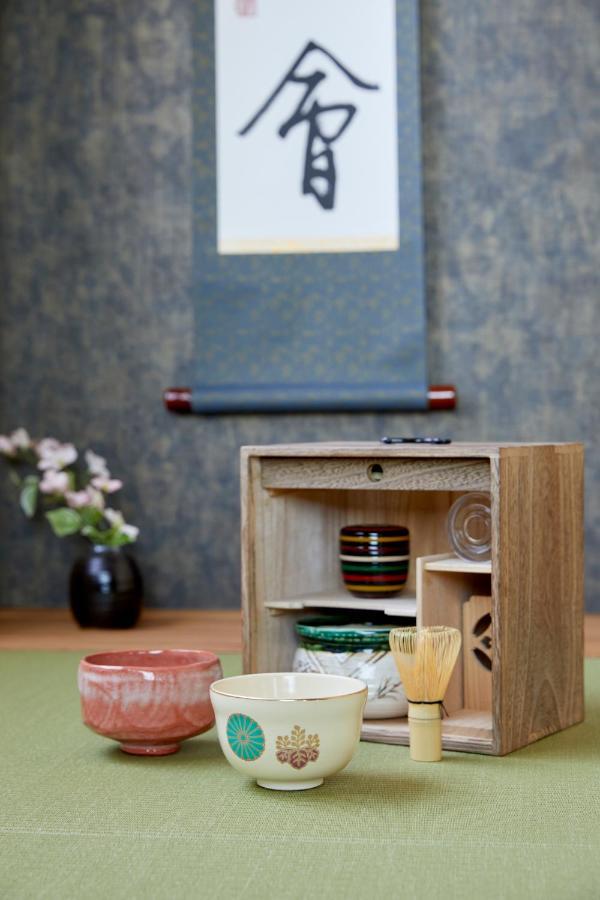 古今 天下茶屋 With A Private Parking Lot And A Half Open-Air Bath And Direct To Kix Vila Osaca Exterior foto